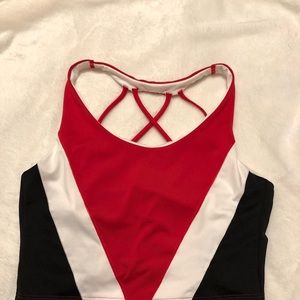 Brand New VS PINK SPORTS BRA SIZE S